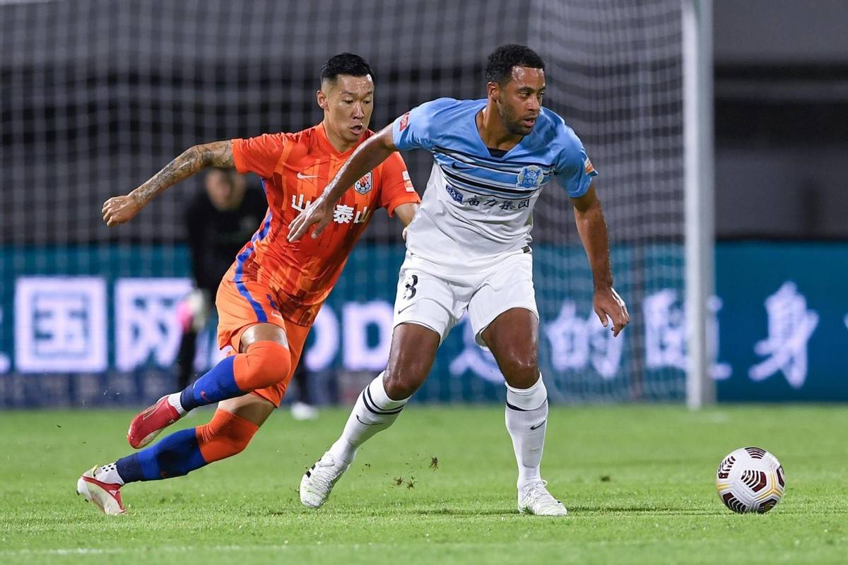 迈阿密热火训练开放日;今夜豪取连胜引欢呼;中超在即;赛季目标并未改变 迈阿密热火训练开放日;今夜豪取连胜引欢呼;中超在即;赛季目标并未改变