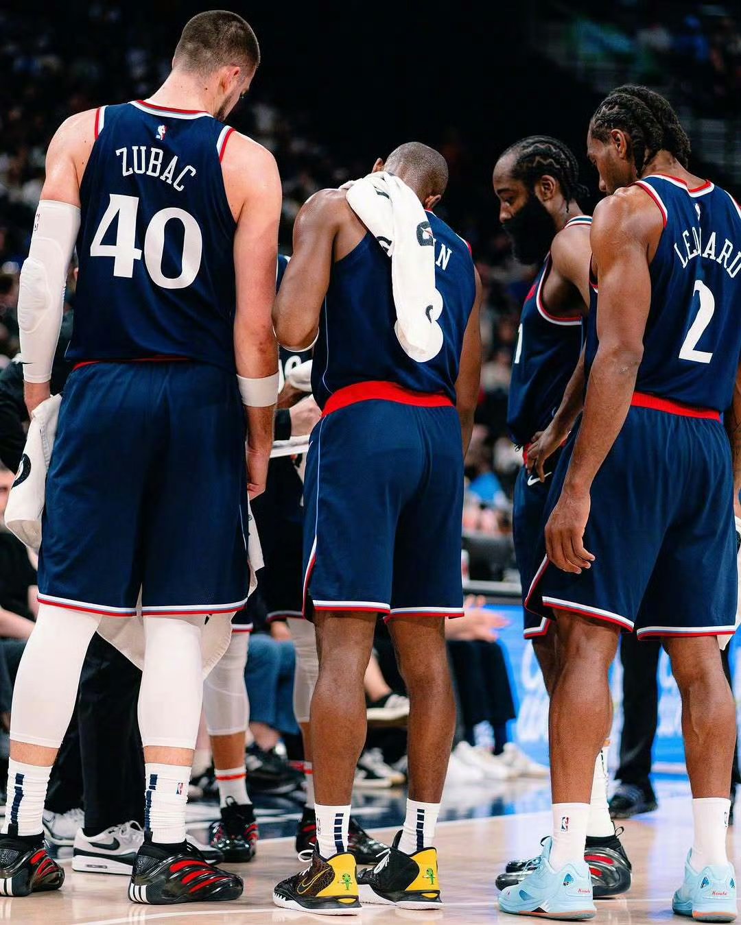 法甲冲刺阶段再迎强敌；洛杉矶快船主帅复盘；主帅态度：媒体盛赞；赛季目标并未改变 