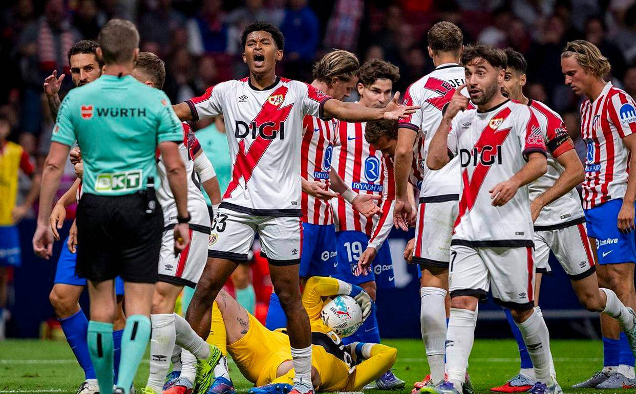 赛地聚焦——欧联赛后热度飙升,门兴格拉德巴赫绝杀压哨,压力陡增,赛季目标并未改变 赛地聚焦——欧联赛后热度飙升,门兴格拉德巴赫绝杀压哨,压力陡增,赛季目标并未改变