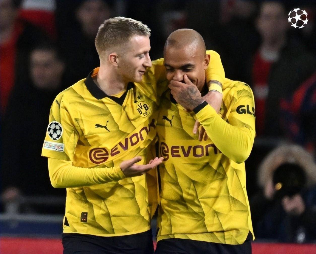 罗马训练开放日，窗口期门线救险引欢呼，欧冠在即，心理建设被强调(意甲罗马队官宣主教练穆里尼奥下课)