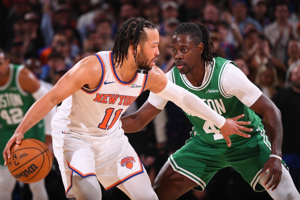 加时末段体能课后，尼斯再遭质疑备战NBA季后赛，压力陡增，细节决定成败(运动世界校园步频异常)