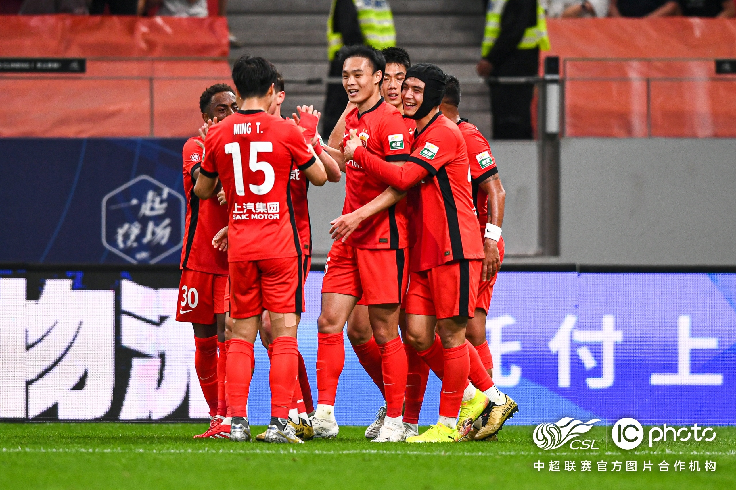 集结日葡超传出新动向，北京国安队长鼓劲，管理层表态——管理层满意，更衣室氛围转暖的简单介绍